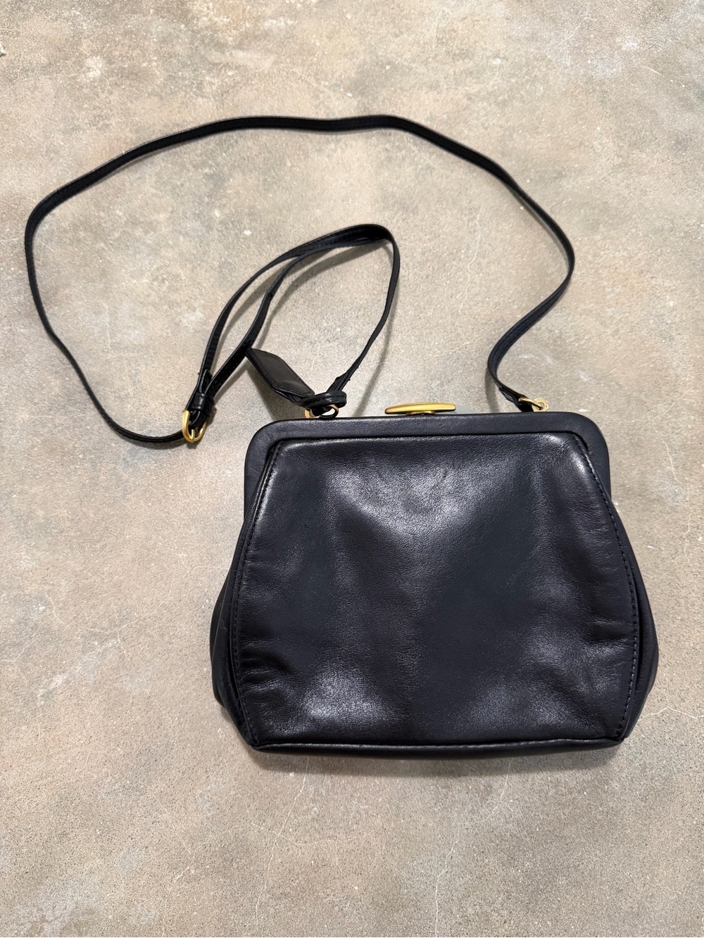 Vintage 90’s Classic Black Leather Crossbody Bag